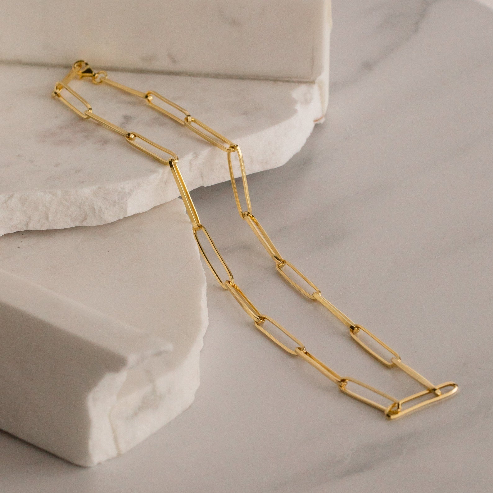 Make a Statement with our Large Link Chain Necklace 18K Gold
